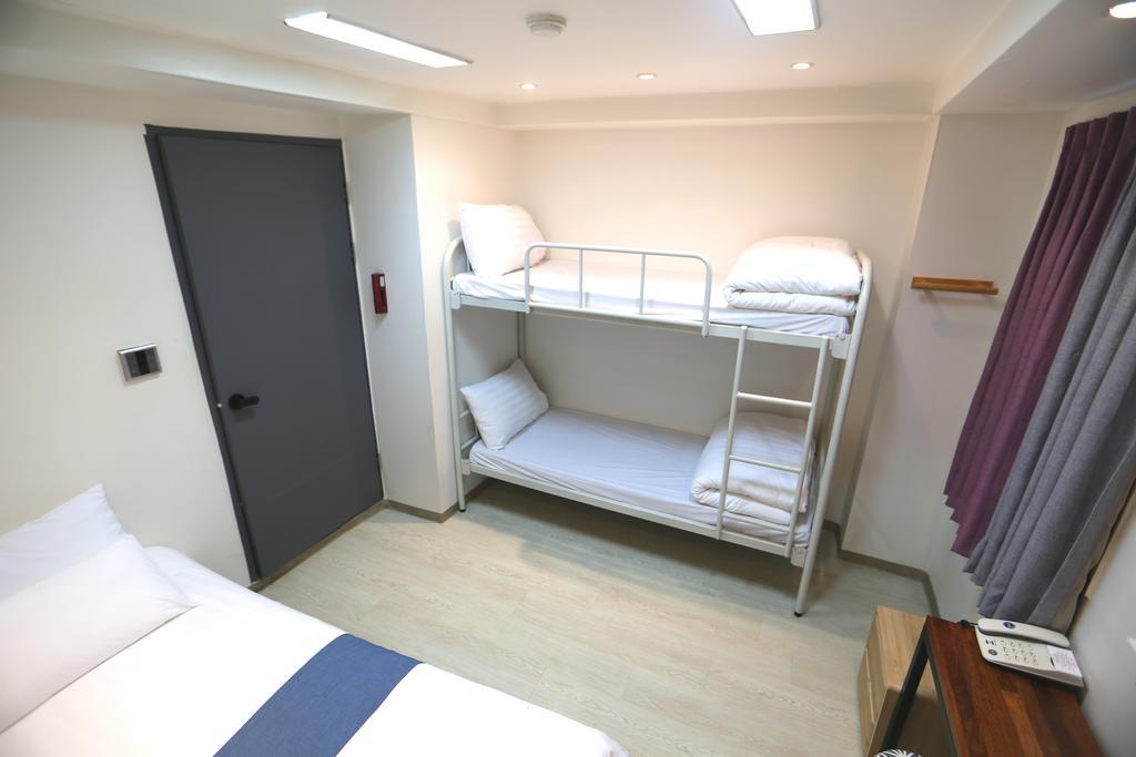 Must Stay Hotel Myeongdong Seoul Ngoại thất bức ảnh