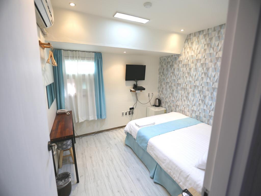 Must Stay Hotel Myeongdong Seoul Ngoại thất bức ảnh